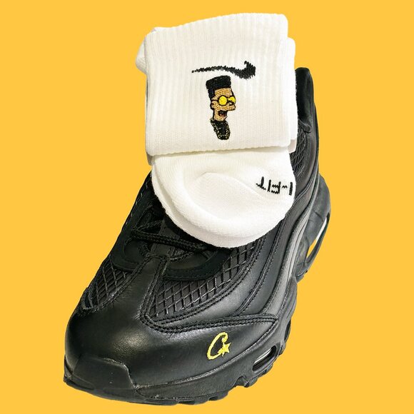 MEET MAX - Embroidered Socks | Customized Socks - Picture 4 of 6